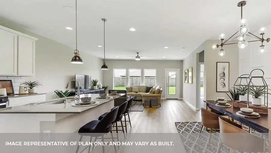 510 Hunter Grove Lane, China, TX 77613 - Image #2