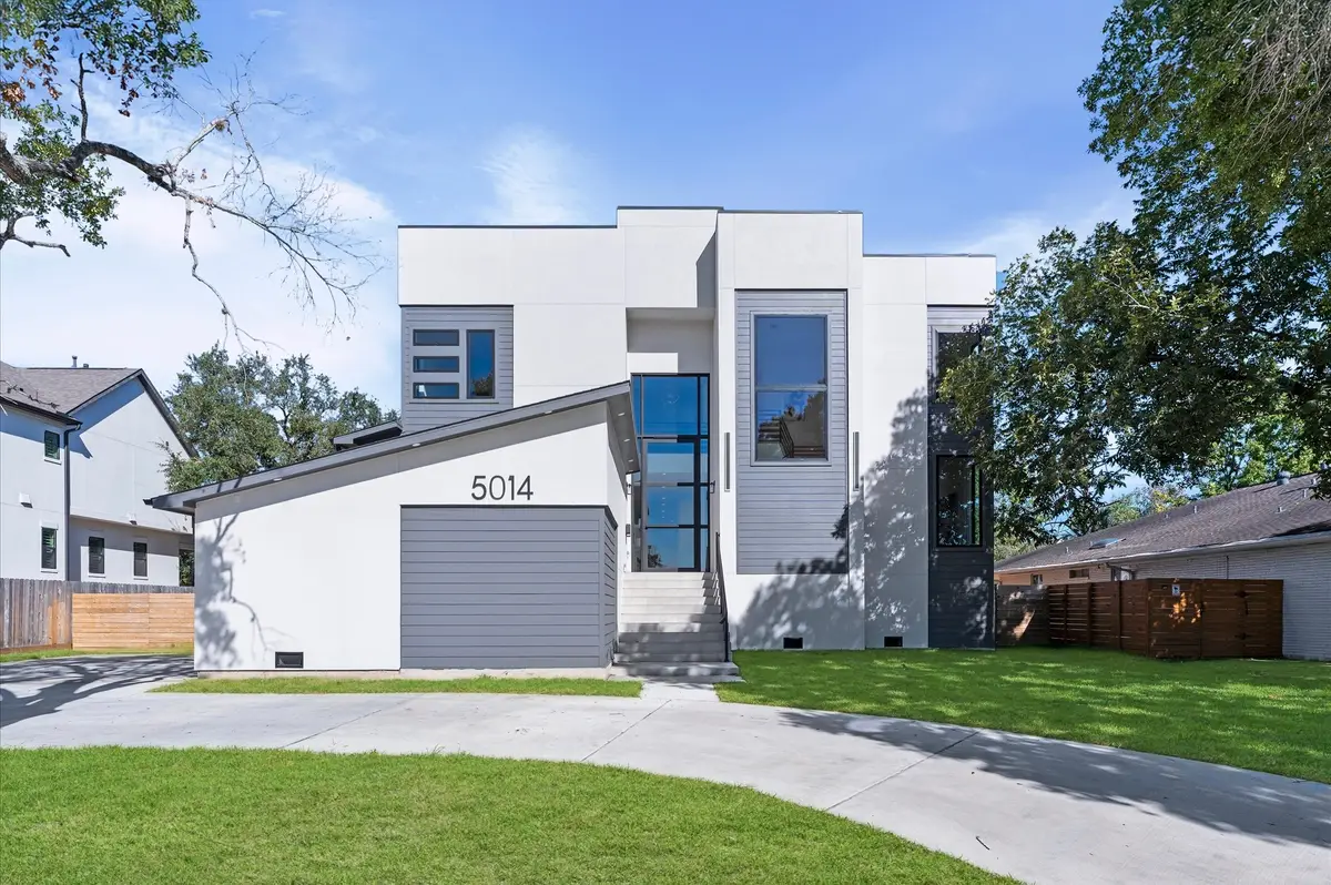 5014 N Braeswood Boulevard, Houston, TX 77096 - Image #1