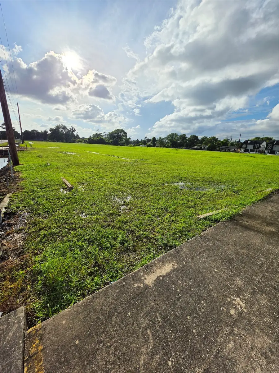 0 E Houston Road, Houston, TX 77028 - #2