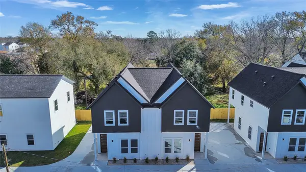 5126 Clover Street #A/B, Houston, TX 77033