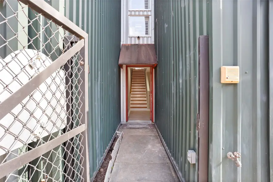 6933 Yellowstone Way Drive, Houston, TX 77054 - Image #3