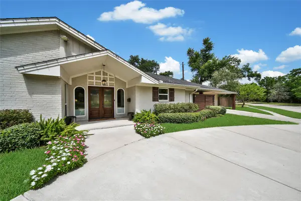 1503 W T C Jester Boulevard, Houston, TX 77008