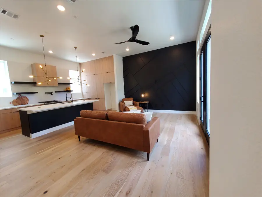 1003 Kern Street #C, Houston, TX 77009 - #3