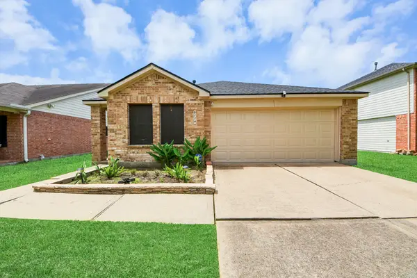 9114 Wolcott Park Lane, Houston, TX 77075