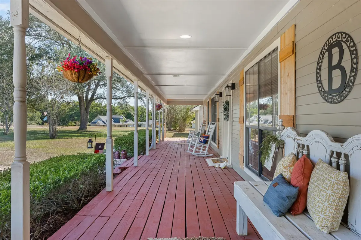 3722 W Hilltop Drive, Chappell Hill, TX 77426 - #1