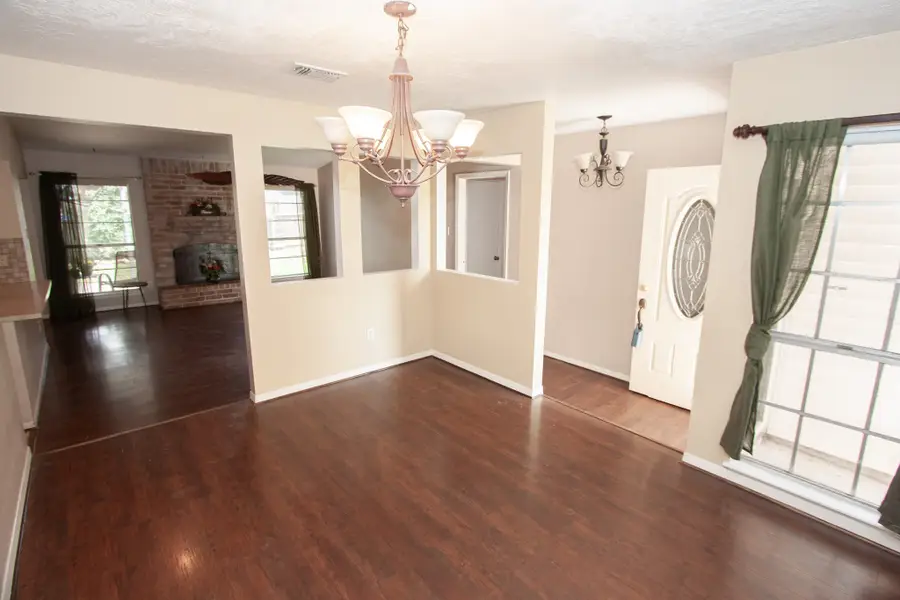 10103 Kirkwren Drive, Houston, TX 77089 - #2