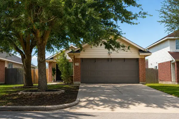 6031 Lark Haven Lane, Houston, TX 77085