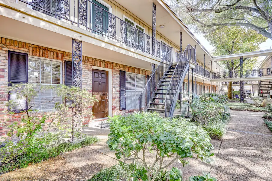 3224 Timmons Lane #157, Houston, TX 77027 - Image #3