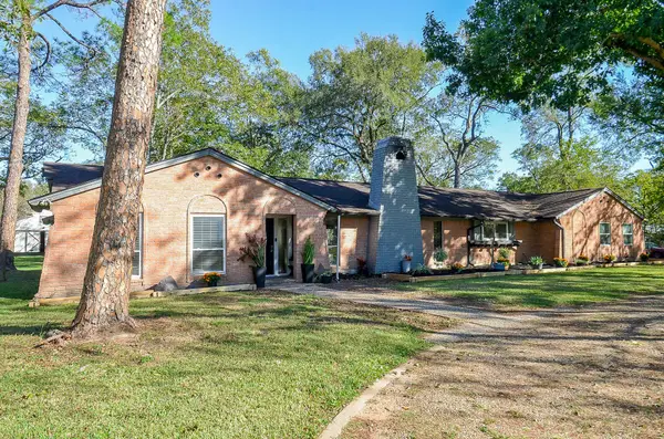 720 Surrey Lane, Simonton, TX 77485