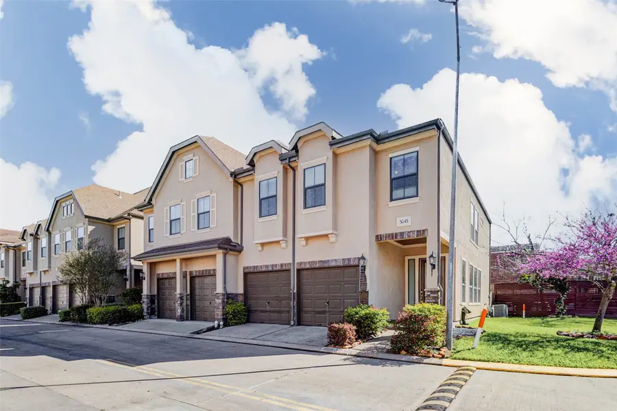 3043 Royal Oaks Grove, Houston, TX 77082 - #3