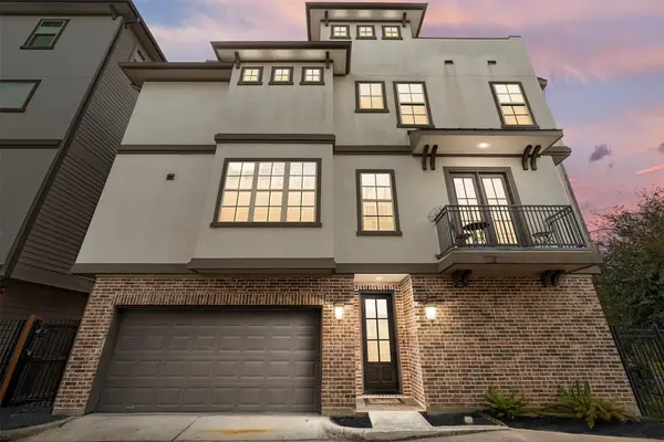 1615 Rosewood Street, Houston, TX 77004