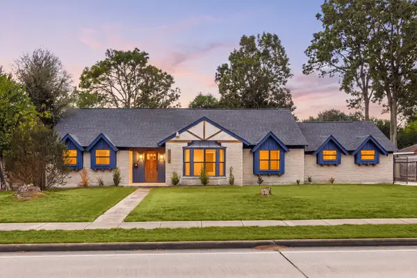 5519 W Bellfort Avenue, Houston, TX 77035