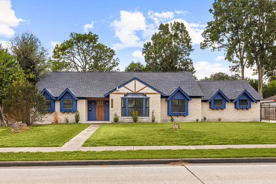 5519 W Bellfort Avenue, Houston, TX 77035 - #3