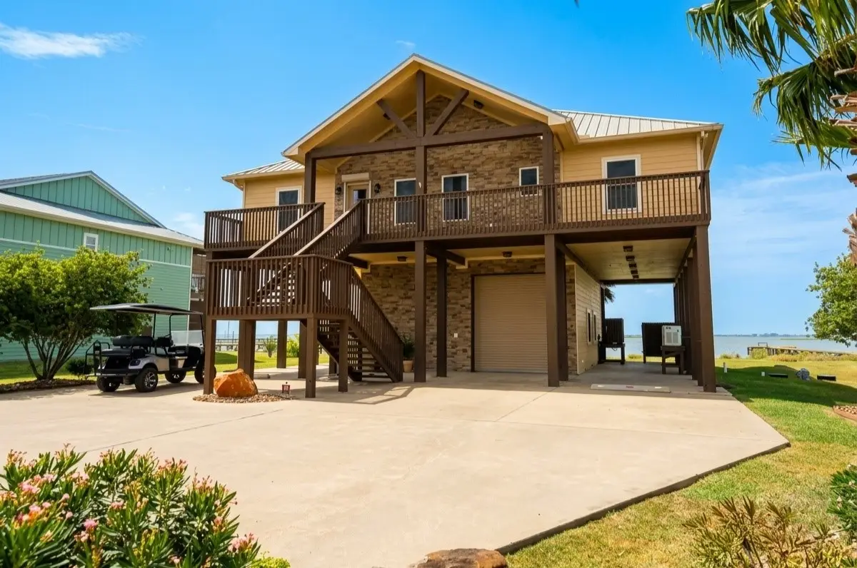 553 Bayside Drive, Seadrift, TX 77983 - #1