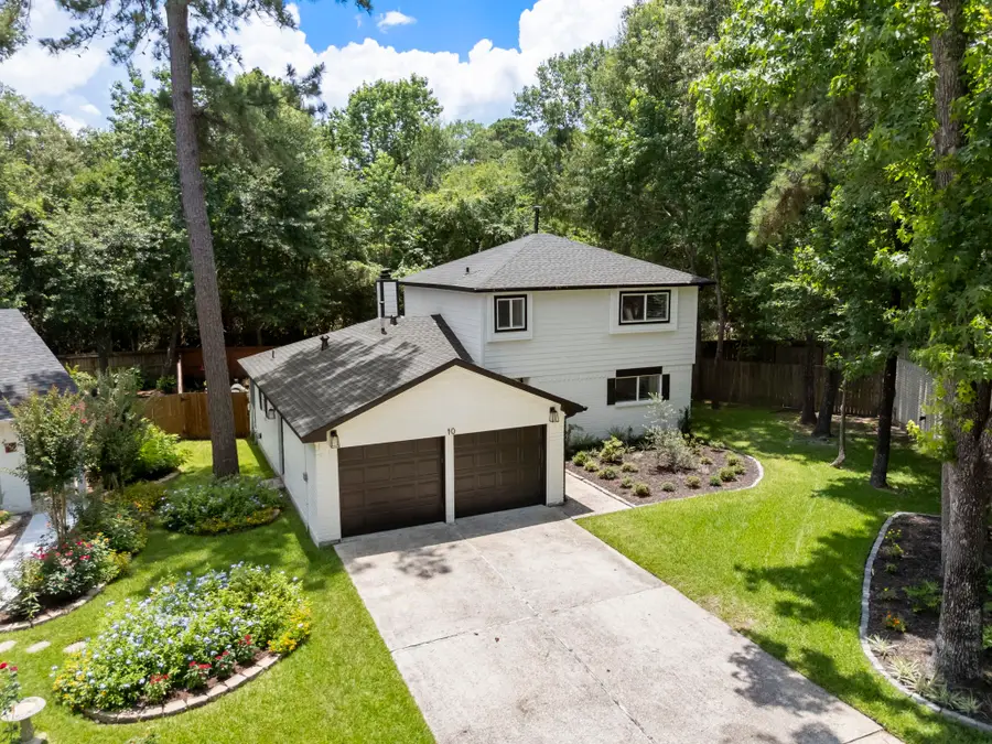 10 E White Willow Circle, The Woodlands, TX 77381 - #2