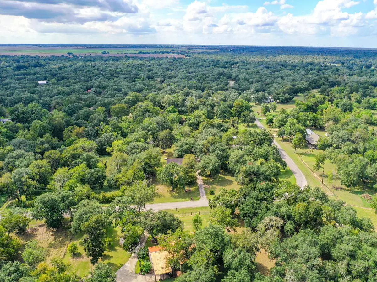 000 Tx-35, Van Vleck, TX 77482 - #1