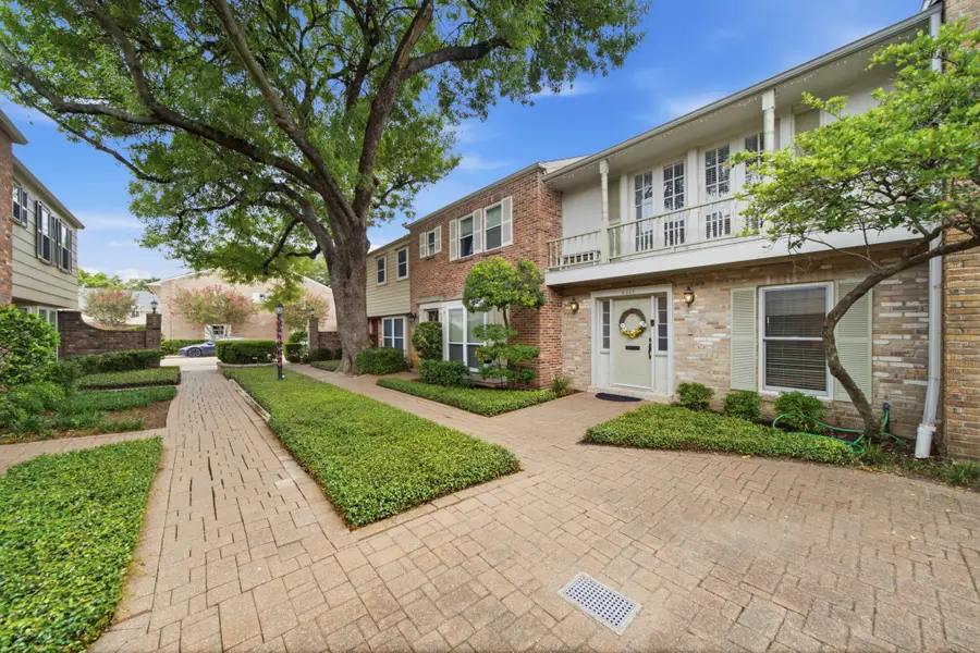 6435 Burgoyne Road #20, Houston, TX 77057 - #2