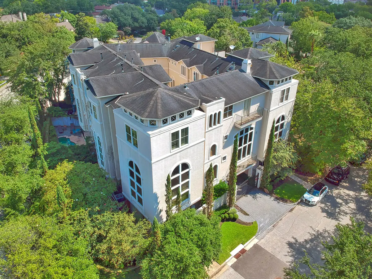 2086 Brentwood Drive, Houston, TX 77019 - #1