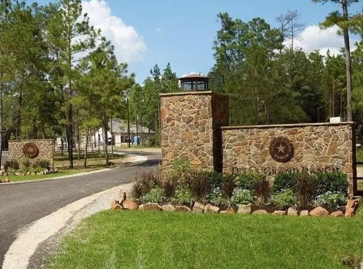 158 Granite Road, Huntsville, TX 77340 - Image #1