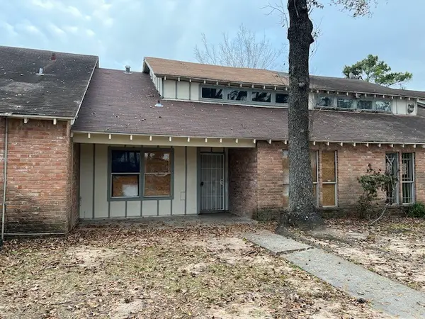 12211 W Village Drive #B, Houston, TX 77039