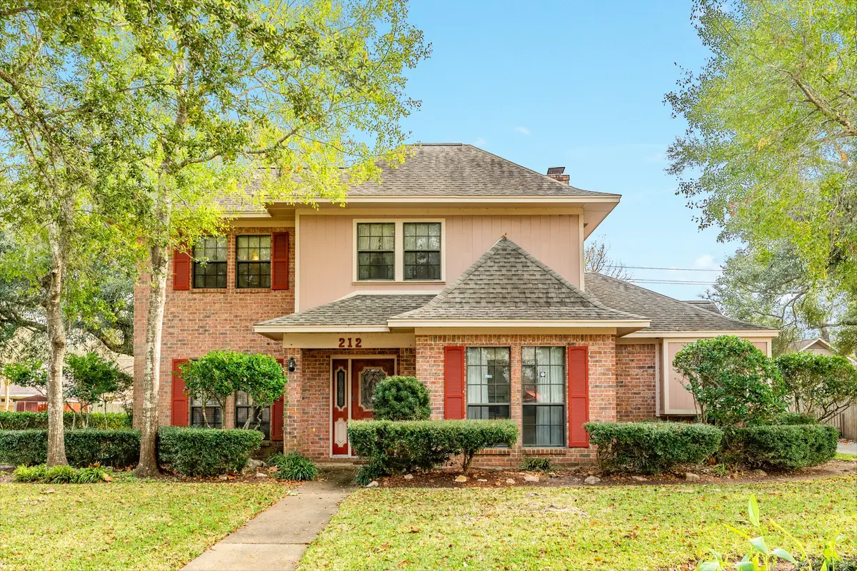 212 Any Way Street, Lake Jackson, TX 77566 - #1