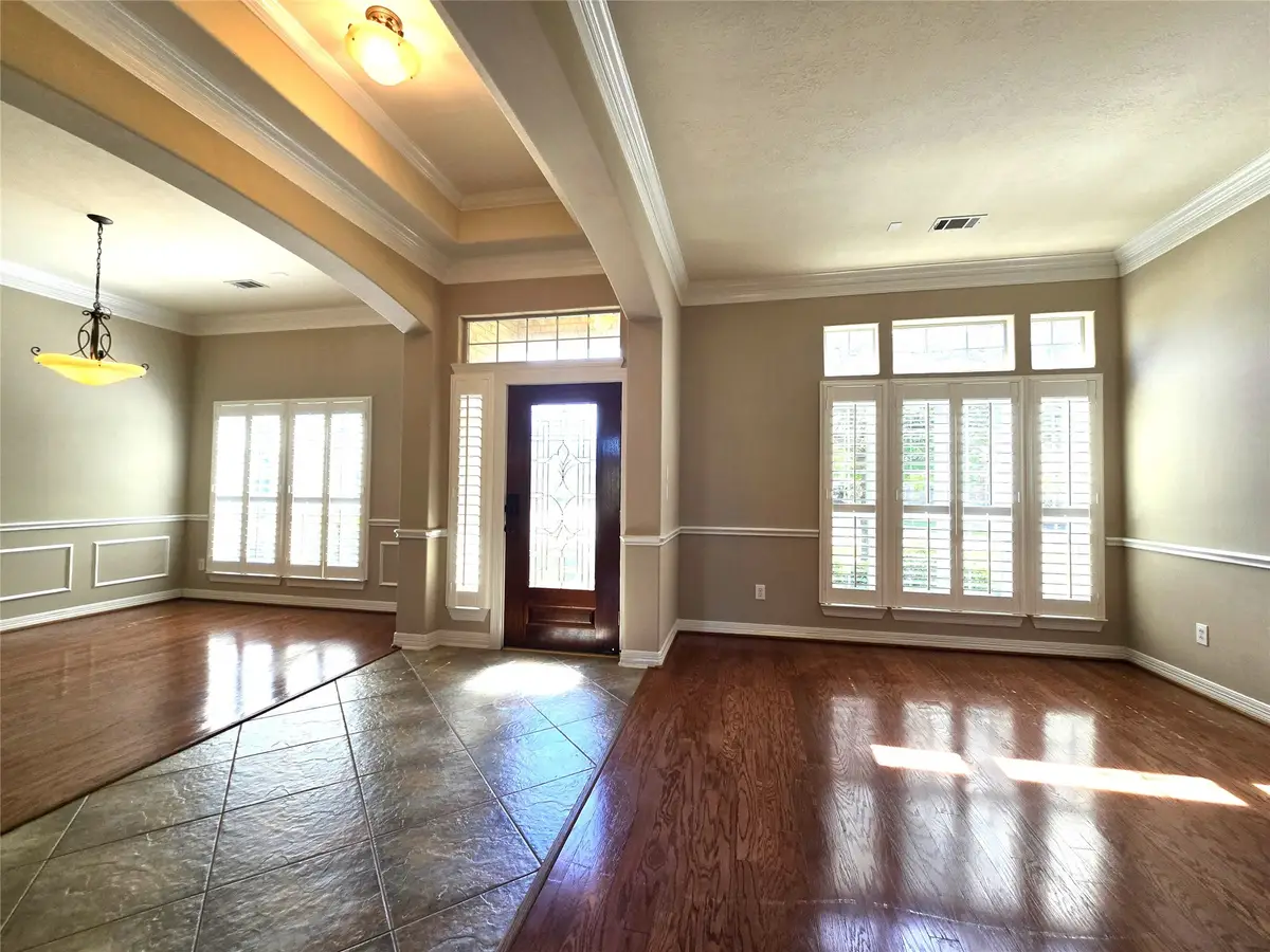 1813 Sandy Lake Drive, Friendswood, TX 77546 - #1