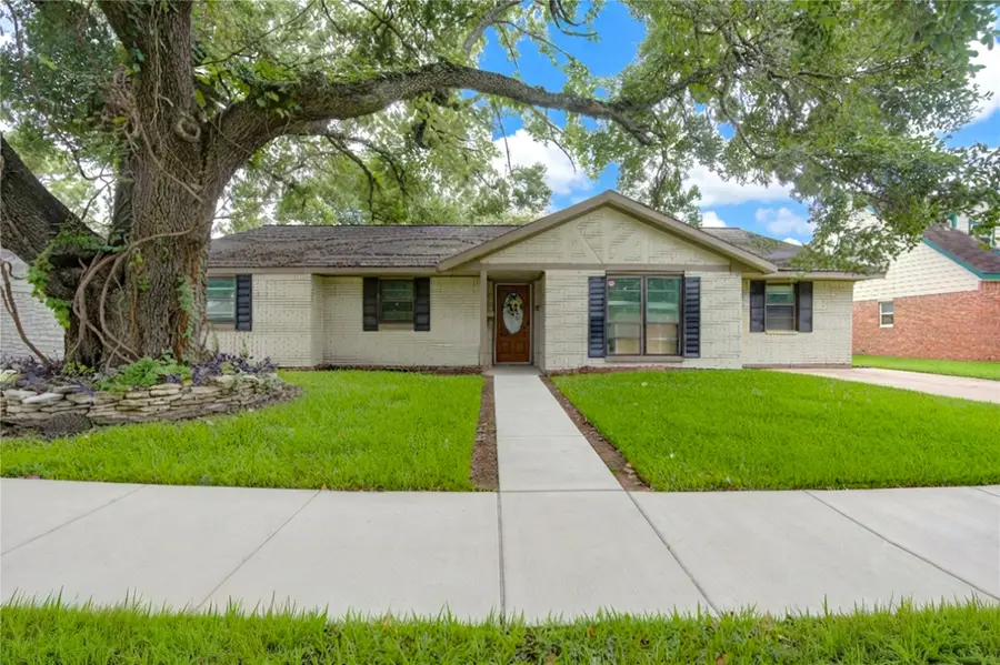 2117 Willow Wisp Drive, Seabrook, TX 77586 - #2
