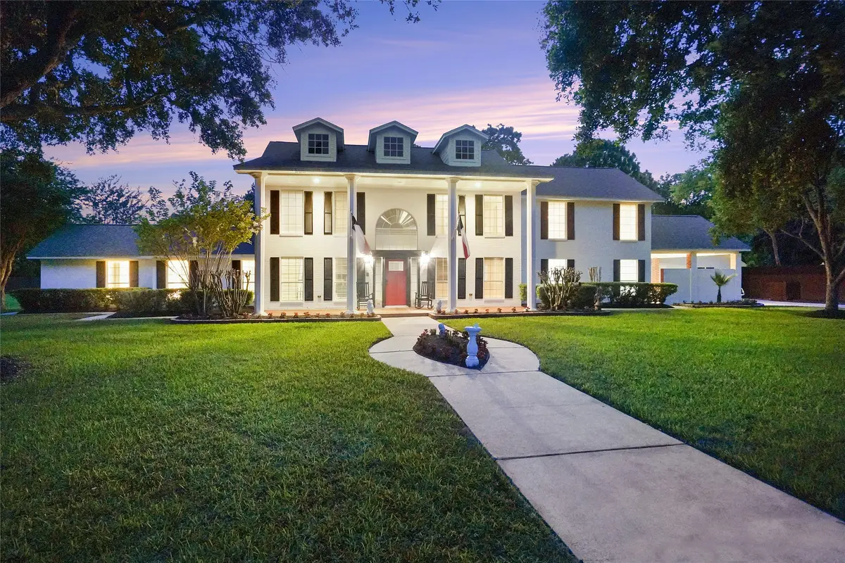 1910 Avenue L, Santa Fe, TX 77510 - #1