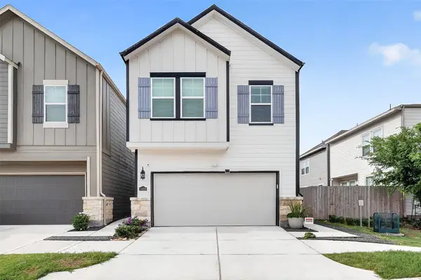 14839 Slow River Ave, Houston, TX 77082