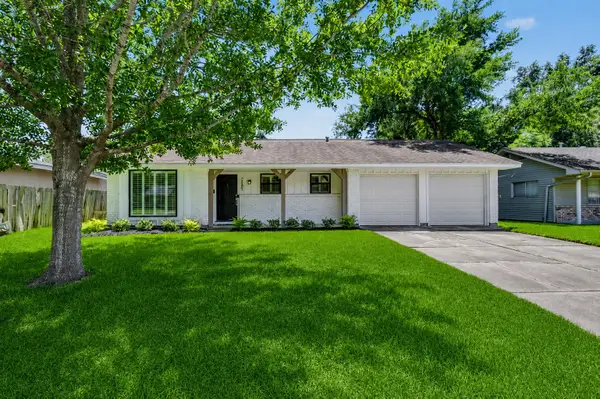 7007 Sharpview Drive, Houston, TX 77074