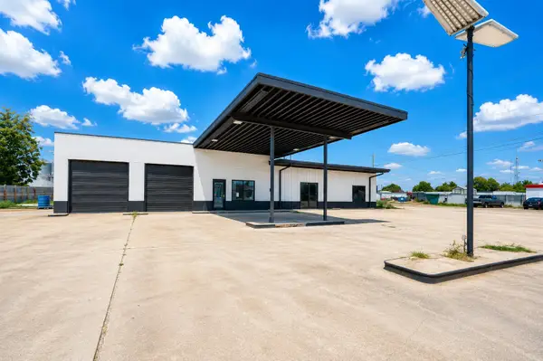 623 N Richmond Road, Wharton, TX 77488