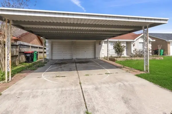 614 Meadowglen Drive, Baytown, TX 77521 - #3