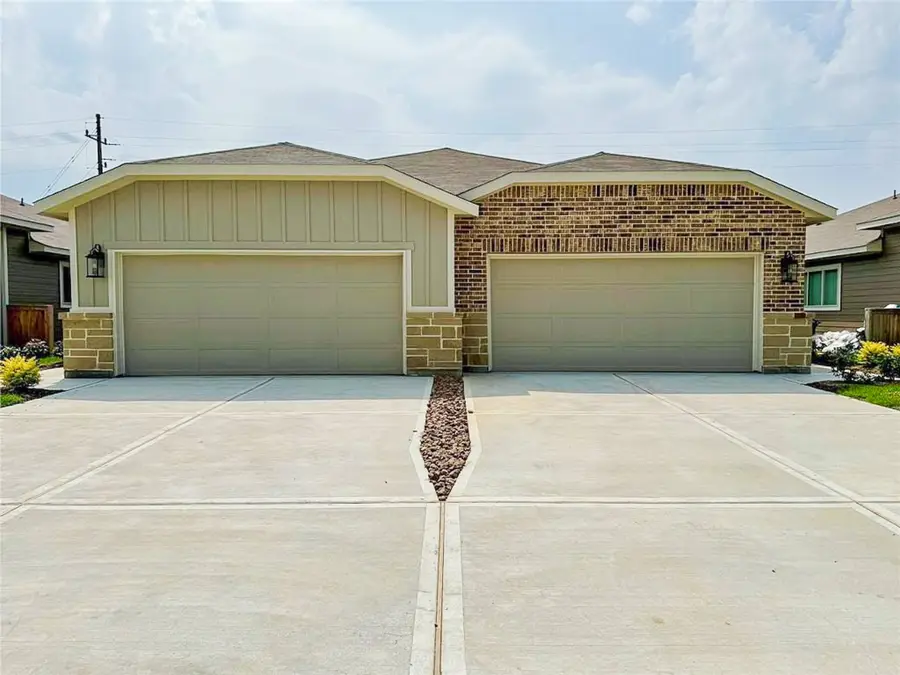 25527 and 25531 Starling Lane, Magnolia, TX 77354 - Image #2