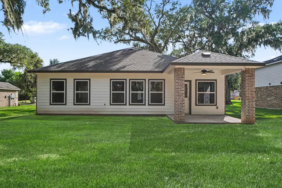 2231 Lakewood Drive, West Columbia, TX 77486 - #2