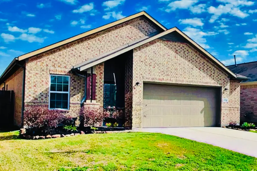 8626 Willet Street, Baytown, TX 77521 - #2