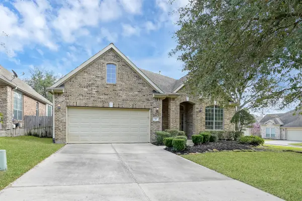 39 Yacht Harbor, Montgomery, TX 77356