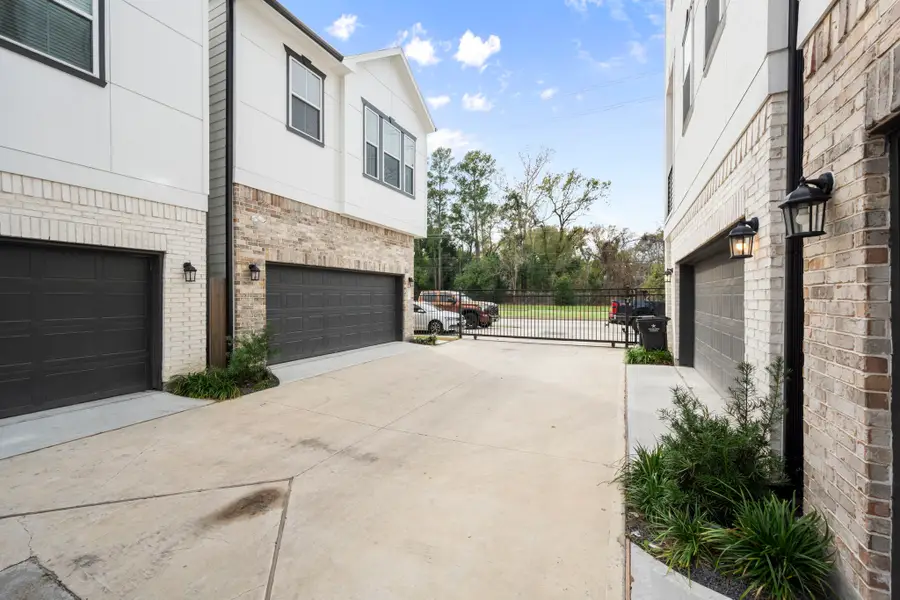 5434 Wheatley #A, Houston, TX 77091 - #2