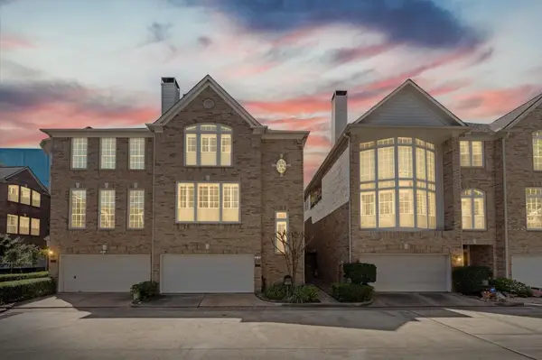 20 Stalynn Lane, Houston, TX 77027