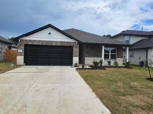 11807 Serena's Song Drive, Willis, TX 77318