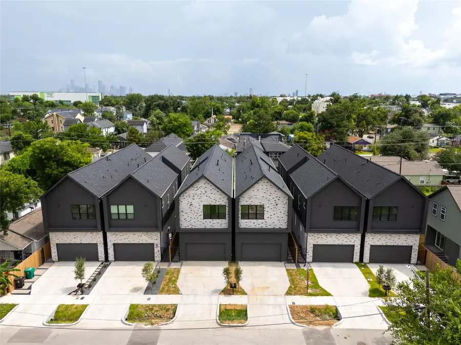 308 E 35th Street, Houston, TX 77018 - #3