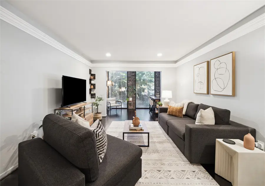 7555 Katy Freeway #50, Houston, TX 77024 - Image #3