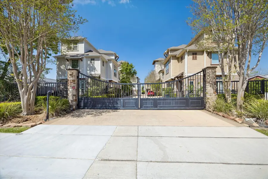 922 Fisher Street #F, Houston, TX 77018 - #2