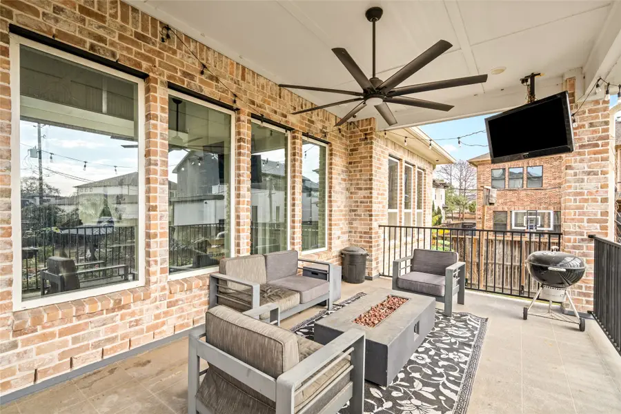 5319 Braesheather Drive, Houston, TX 77096 - Image #3