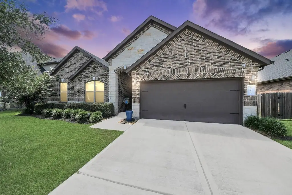 2539 Ravenna Court, Friendswood, TX 77546 - #1
