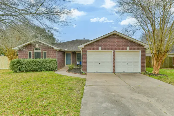 3425 Stevenwood Lane, Alvin, TX 77511