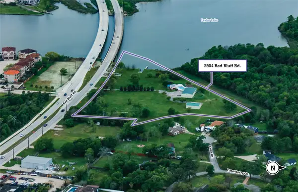 2904 Red Bluff Road, Seabrook, TX 77586
