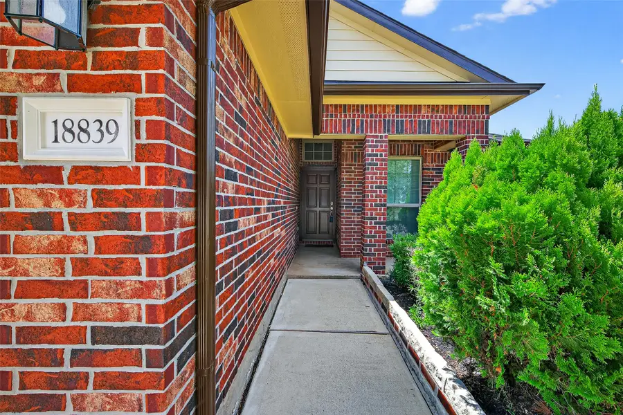 18839 Majestic Vista Lane, Richmond, TX 77407 - Image #3