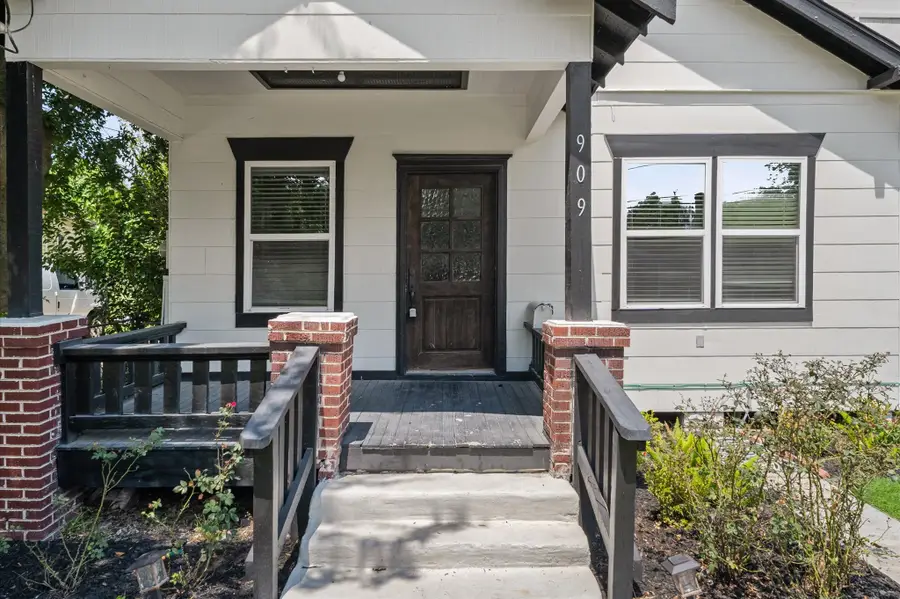 909 King Street, Houston, TX 77022 - #2