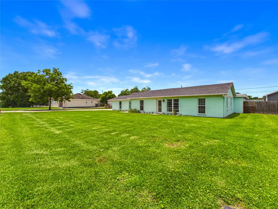 1212 Delores Street, Kemah, TX 77565 - #3