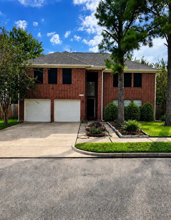 10702 Allens Landing Drive, Houston, TX 77065